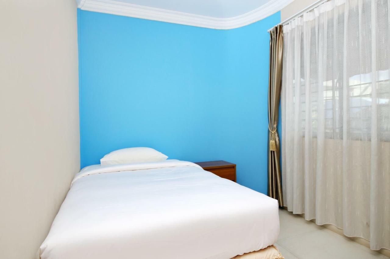Safina Inn Syariah Sekupang Batam Eksteriør billede
