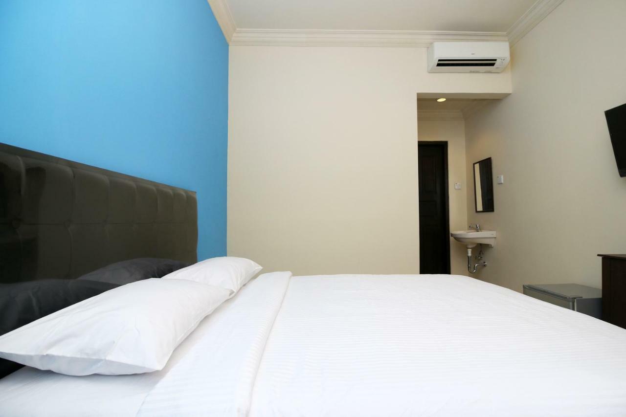 Safina Inn Syariah Sekupang Batam Eksteriør billede